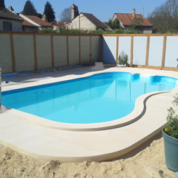 Piscine Extérieure à Coque : Élégance et Confort pour des Moments de Détente Inoubliables Belfort